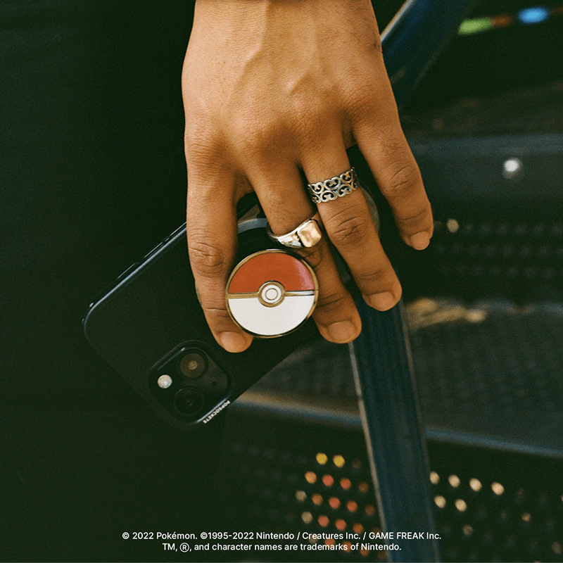 Pokémon — Poké Ball Enamel image number 7
